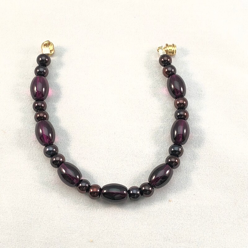 B077 - Purple Handmade Beaded Bracelet